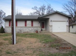401 Park Dr, Moro, IL