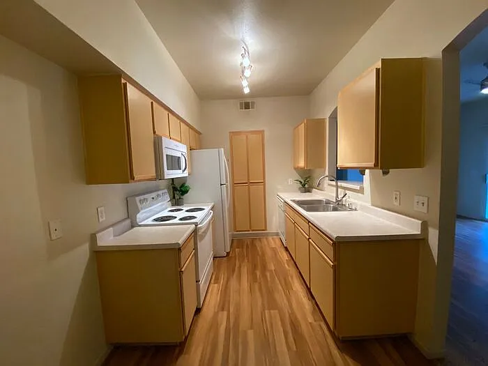 6850 Sharlands Ave #Q1096 — Photo 8