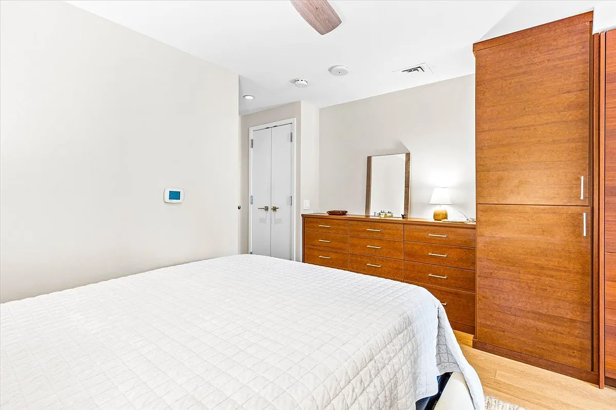 Studio, 443 sqft, $3,500 — Photo 4