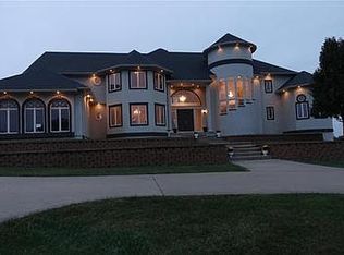 14430 Elliott Ct, Smithville, MO 64089