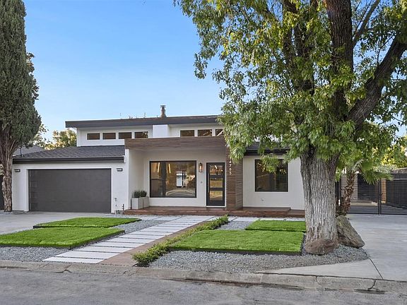 2nd image of 14785 Berry Way
