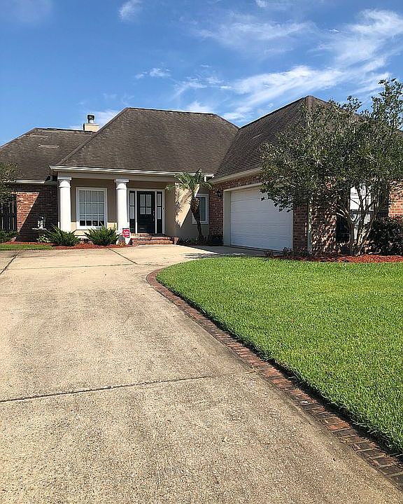 1st image of 1093 Oak Harbor Dr