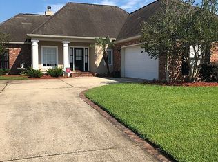 1093 Oak Harbor Dr, Morgan City, LA 70380