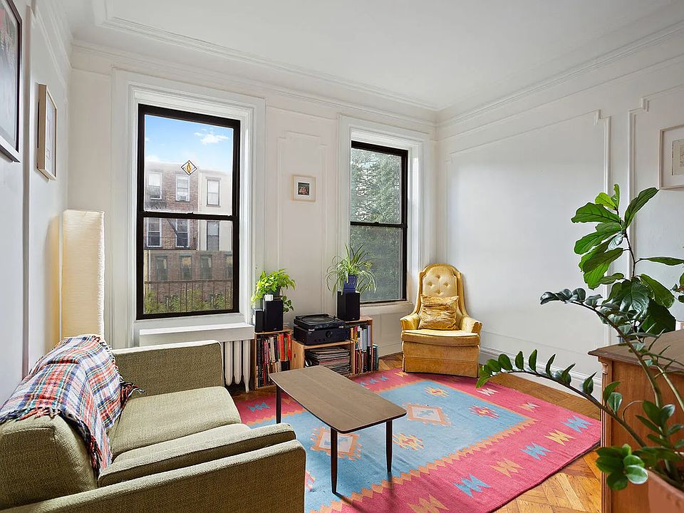 1st image of 846 President St APT 3R
