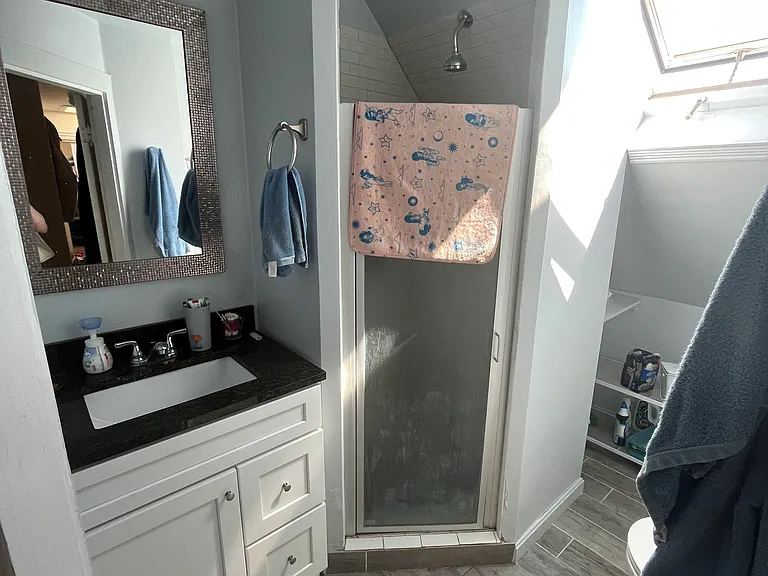 34 Hume Ave — Photo 14