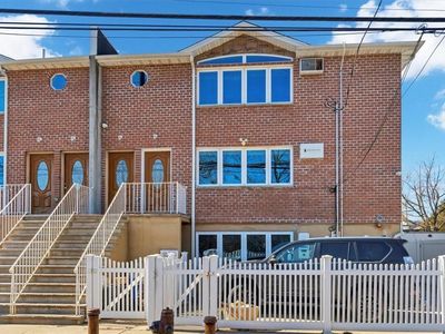 164-08 104th Street, Jamaica, NY, 11414