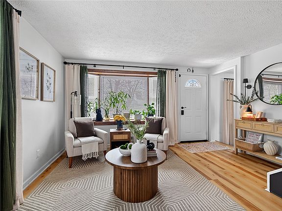 5th image of 22 Ridgewood Rd