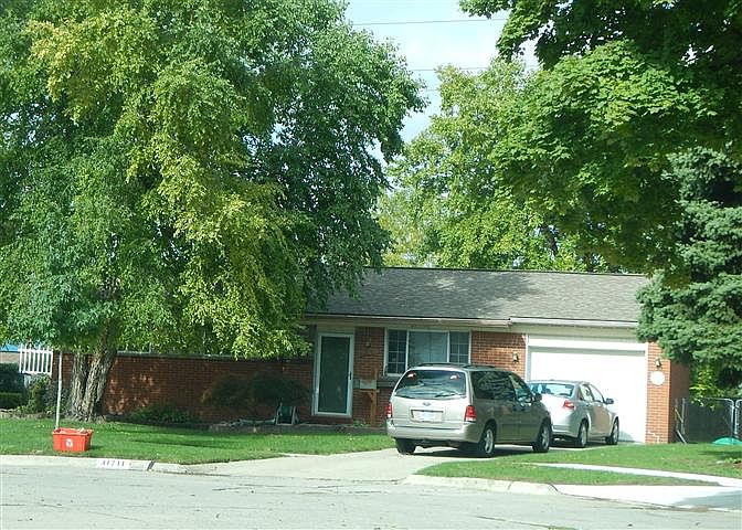1st image of 31711 Stricker Dr