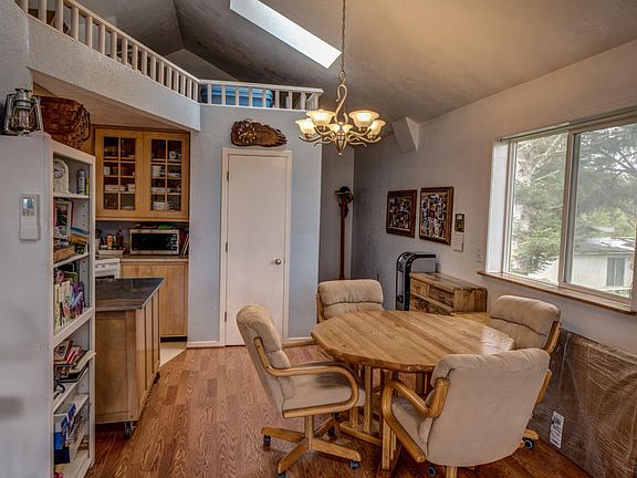 5th image of 11656 NE Beverly Dr