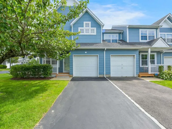 10 Shady Lane #10, Central Islip, NY 11722