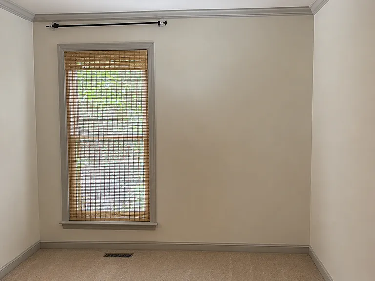 107 Nimitz Cir — Photo 15