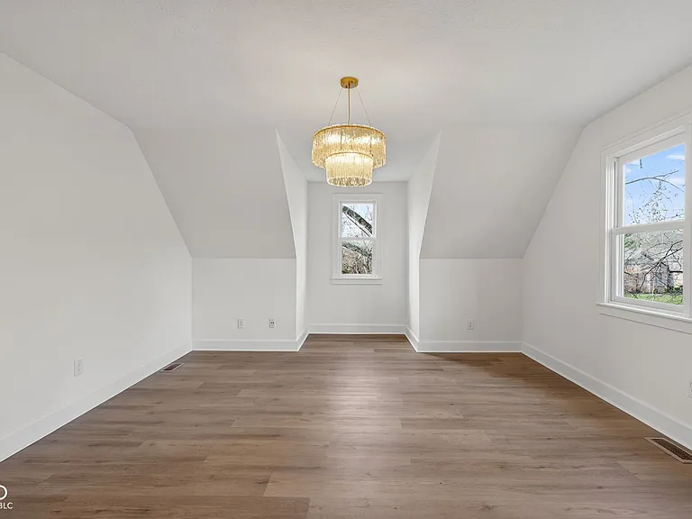 3302 Terra Vista Ln — Photo 22