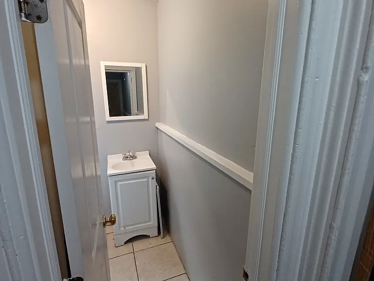 1249 E Chelten Ave #1 — Photo 8