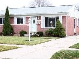 39655 Hillary Dr, Canton, MI 48187