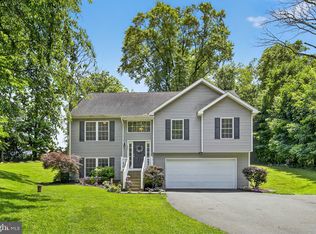 1412 Penn Grant Rd, Lancaster, PA 17602