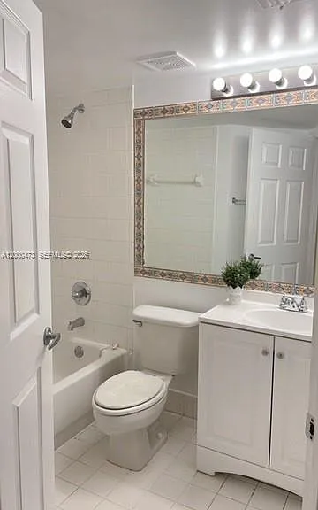 9645 NW 1st Ct #1303 — Photo 18