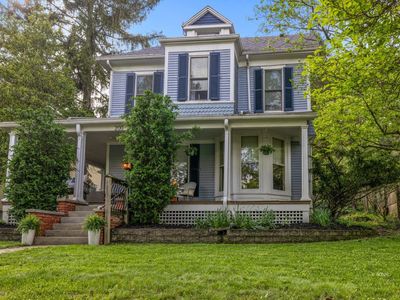 200 E State St, Athens, OH, 45701