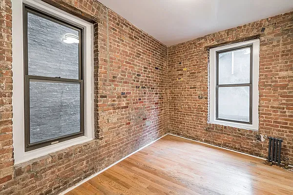 Rented by REAL New York | media 10