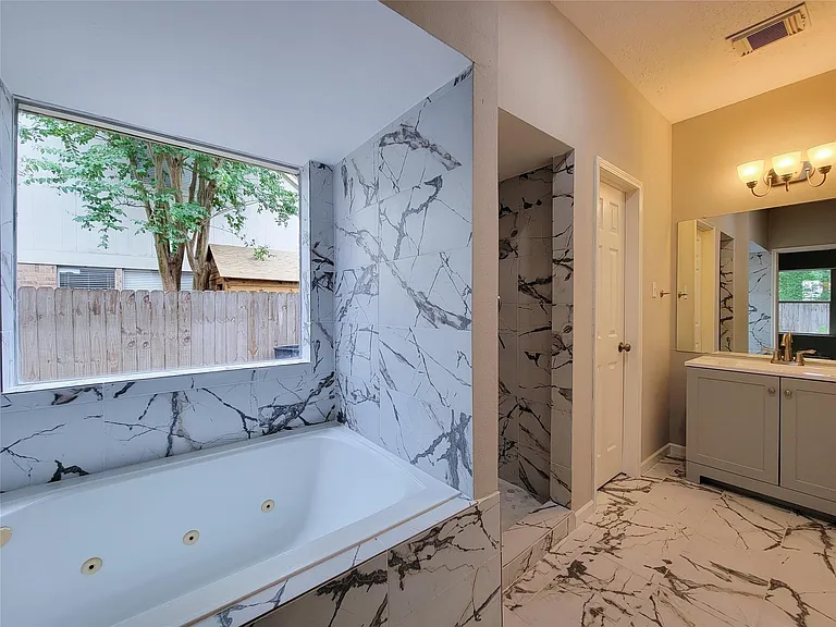 13522 Ryanwood Dr — Photo 21