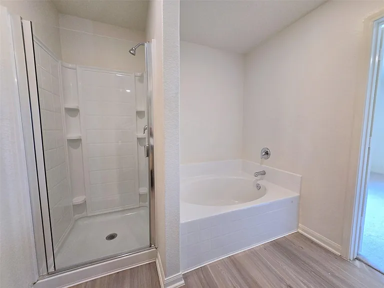 380 Stone Gage Dr — Photo 21