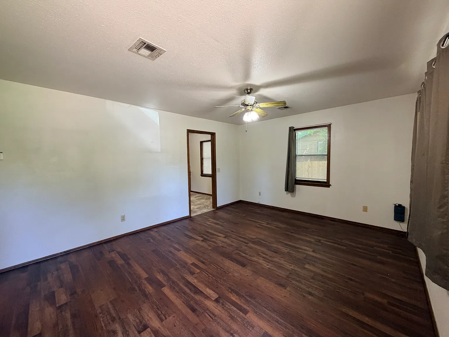 2 bed, 792 sqft, $1,200 — Photo 4