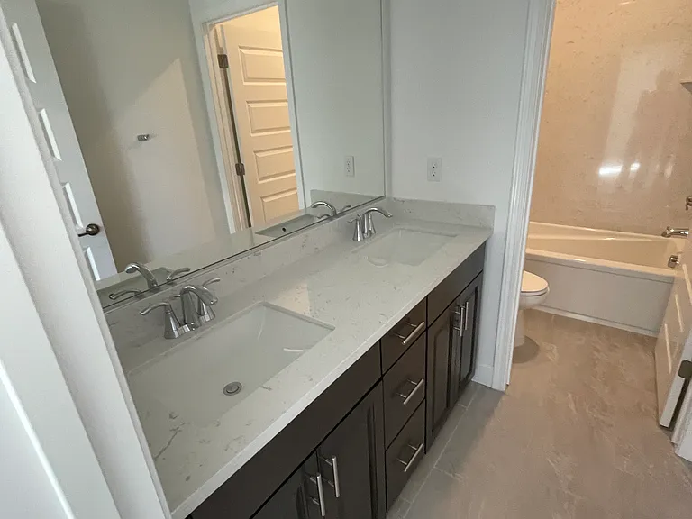 3362 Hedgerow Dr — Photo 21