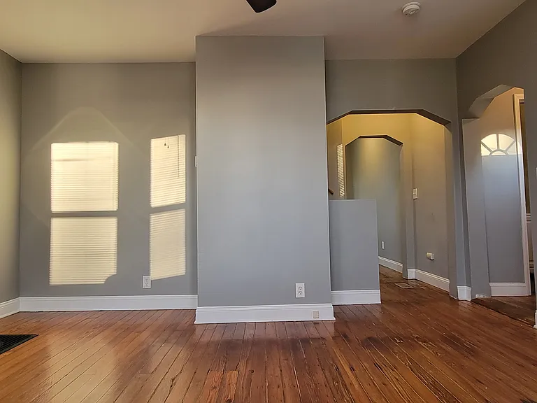 5102 Wicklow Pl — Photo 2