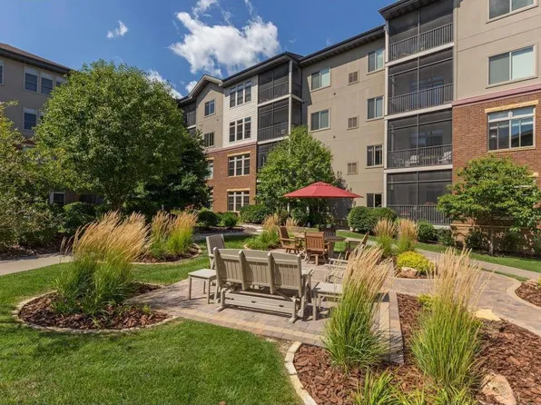 7100 Metro Blvd Unit 209, Edina, MN 55439