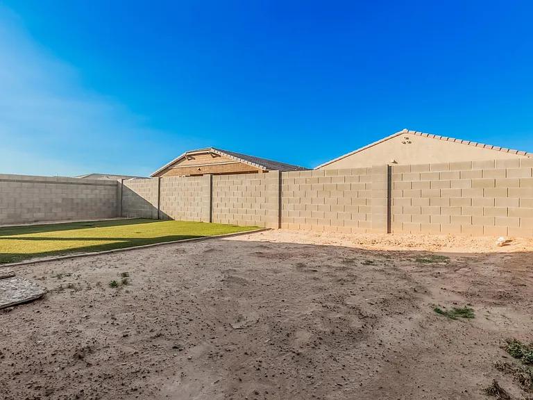 11022 W Levi Dr — Photo 31