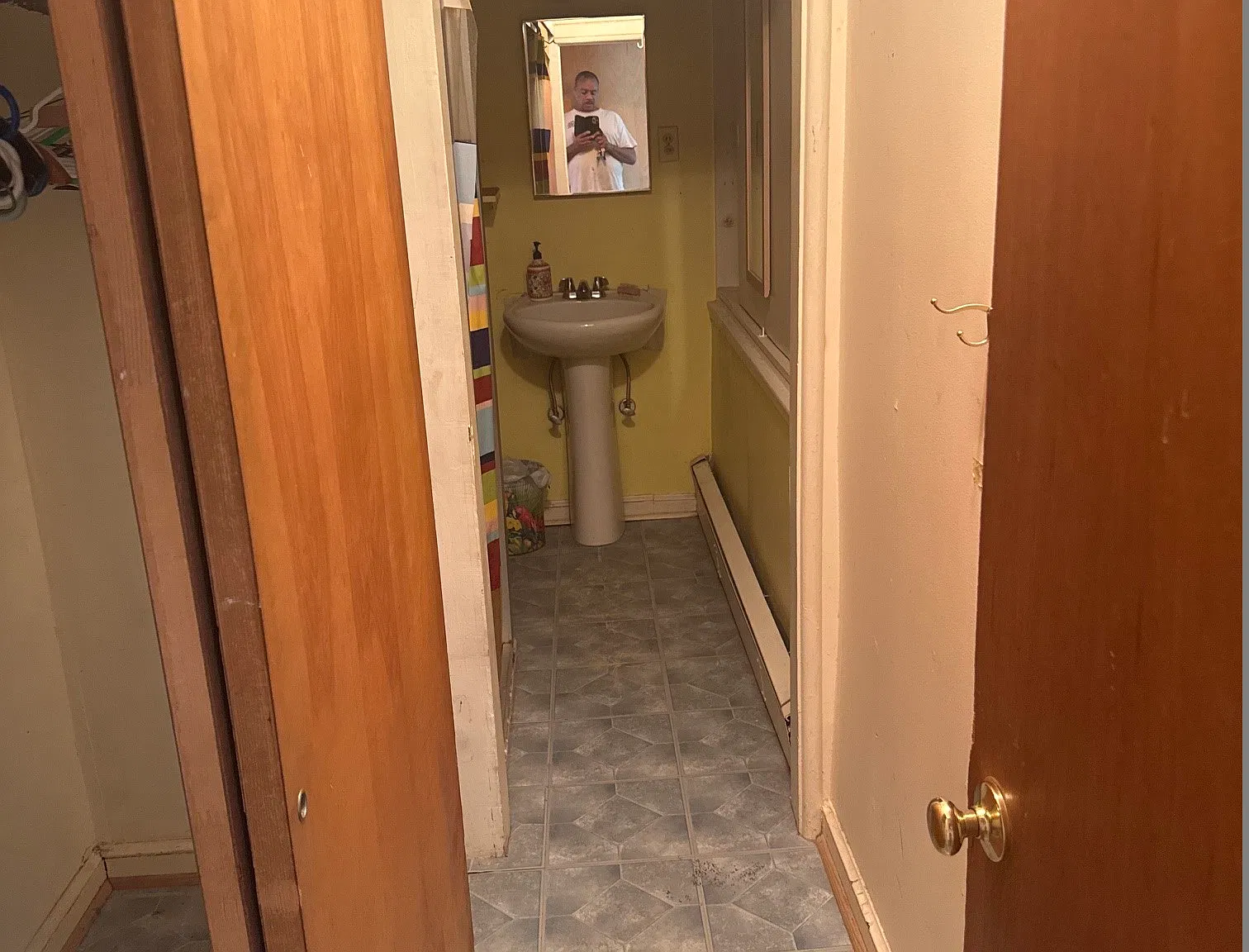 Studio, 400 sqft, $775 — Photo 3