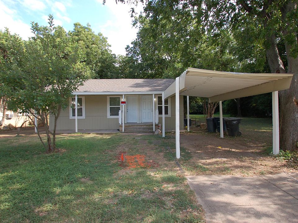 1st image of 4401 Poinsetta Dr APT B