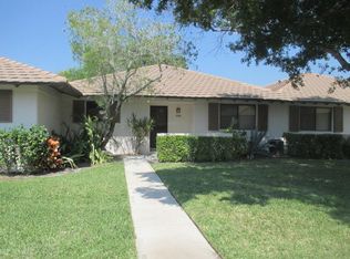 104 Club Dr, Palm Beach Gardens, FL 33418