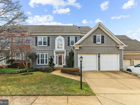 6271 Kingfisher Ln, Alexandria, VA 22312