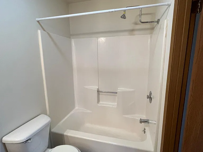 1004 Rebecca St — Photo 18