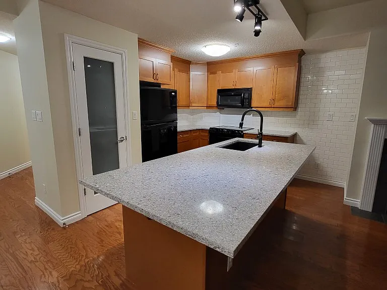 9020 Jasper Ave NW #606 — Photo 7