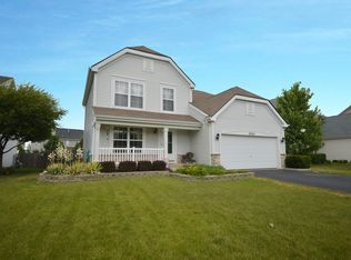 3313 Winterberry Dr, Joliet, IL 60431