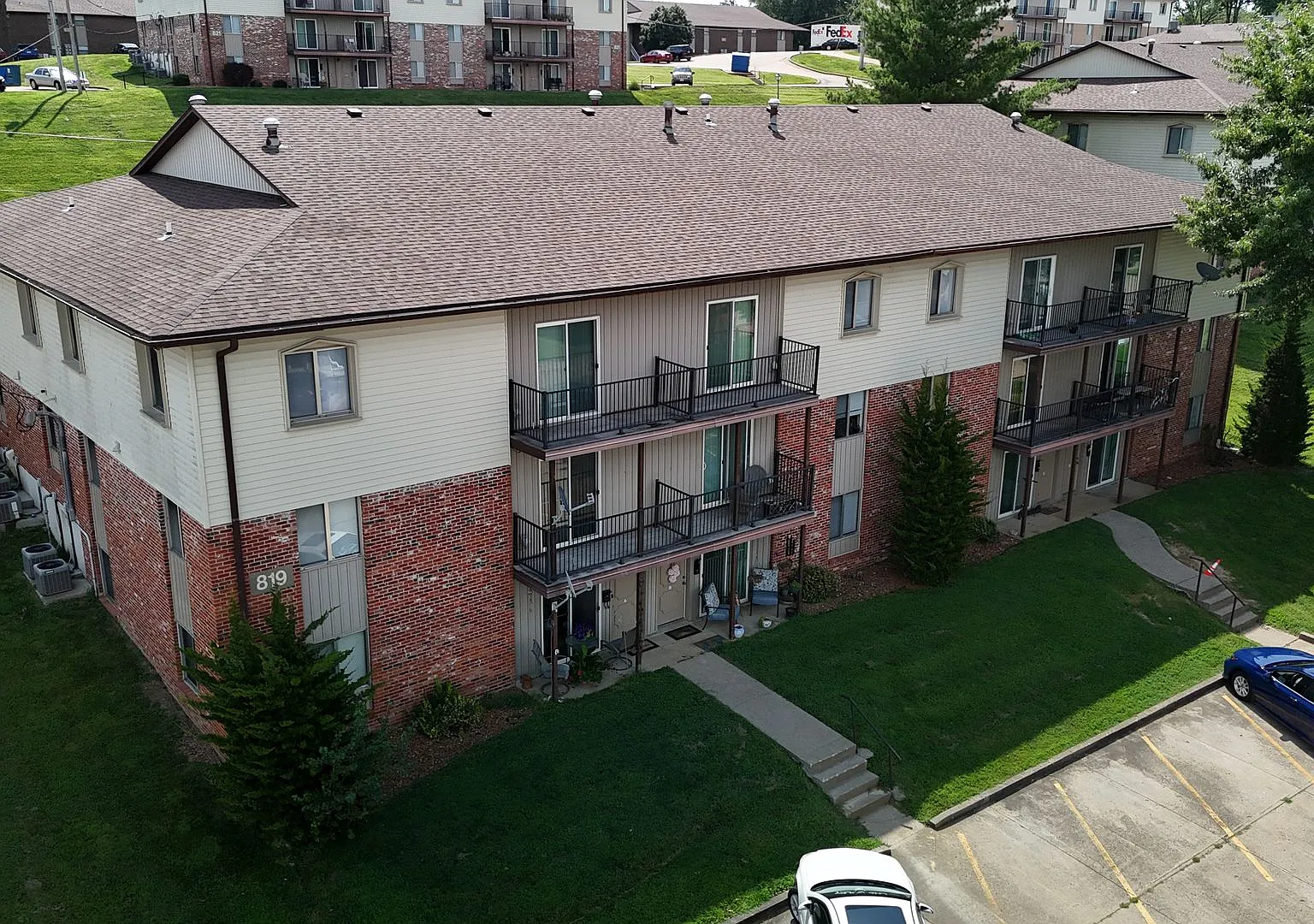 2 Bed, 1 Bath Apartment with Private Pool, Playground & Pavilion — Photo 1