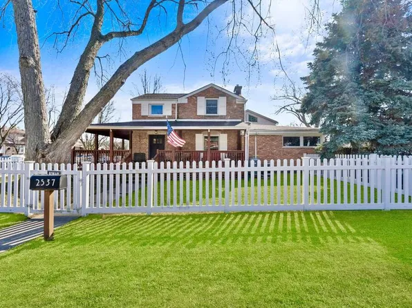 2537 W 100th Pl, Chicago, IL 60655