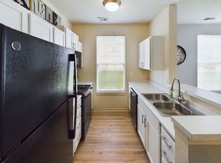 5475 Winding River Rd #17710F, Noblesville, IN 46062
