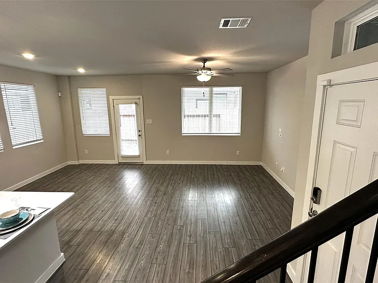 3113 Moontide Ln — Photo 14