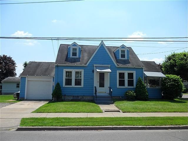 1st image of 424 W Franklin St