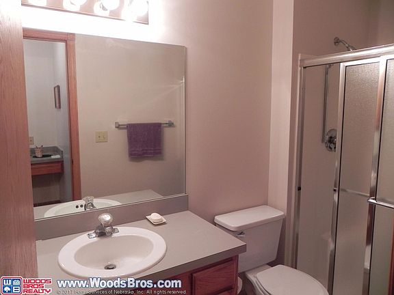 5th image of 2401 S 60th St #7