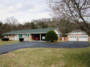 517 Crowe Bottom Circle, Elizabethton, TN 37643