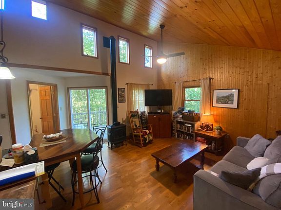 5th image of 568 Cliff Heights Rd