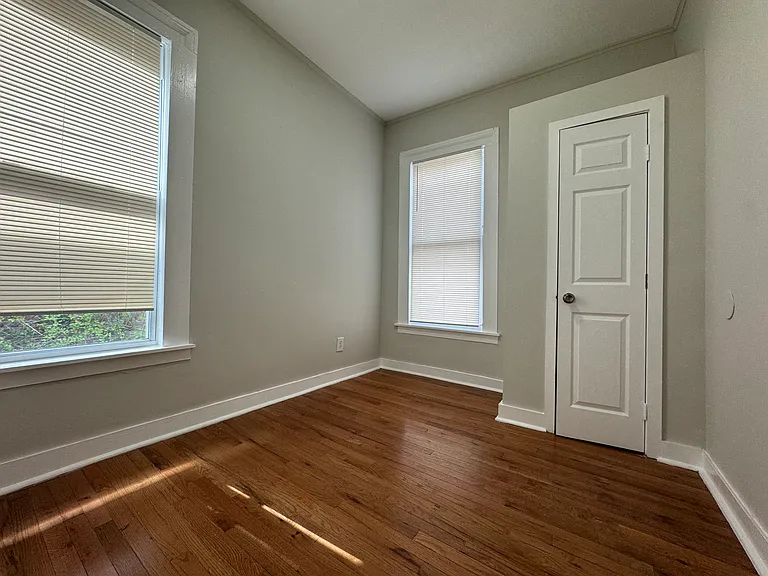 235 Davenport Ave #1A — Photo 15