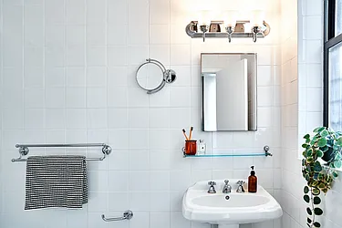 Rented by Herald Towers LLC