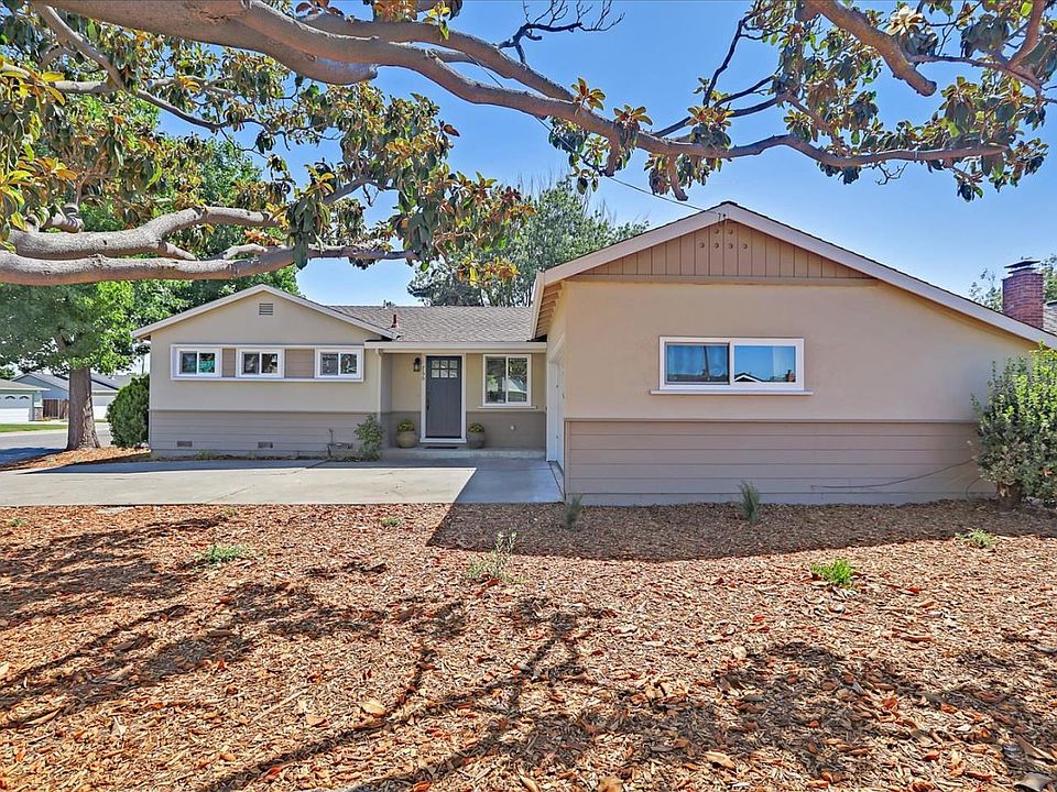 1st image of 766 Cypress Ave