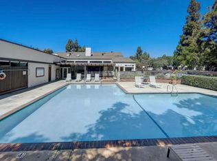 1379 Caminito Gabaldon UNIT A, San Diego, CA 92108