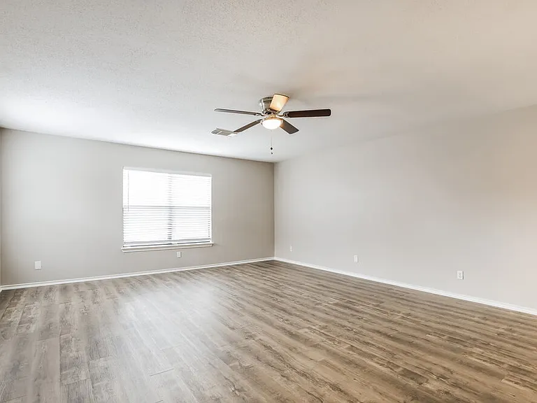 8138 Cherry Glade — Photo 11