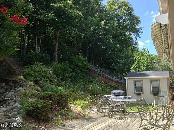 3rd image of 5719 Rhode Island Dr